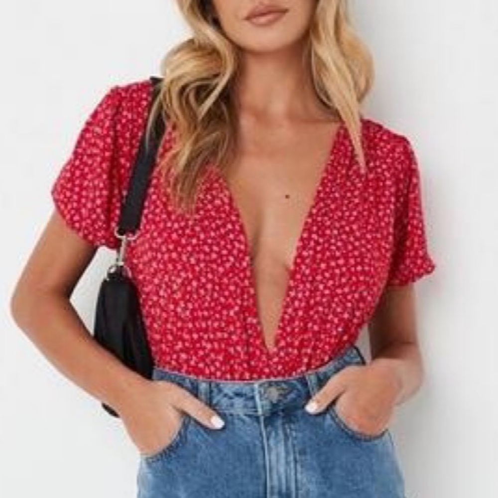 NWT Red Floral Plunge Bodysuit | Missguided
